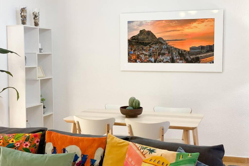 Coqueto Y Amplio Apartamento A 15 Min De La Playa Alicante Buitenkant foto